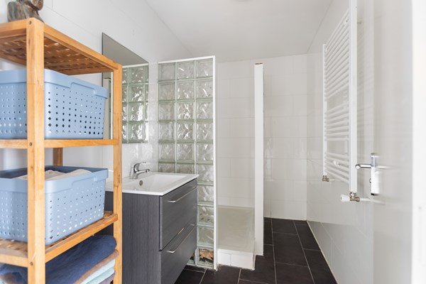 Medium property photo - Bilderdijkstraat 29, 3314 RB Dordrecht